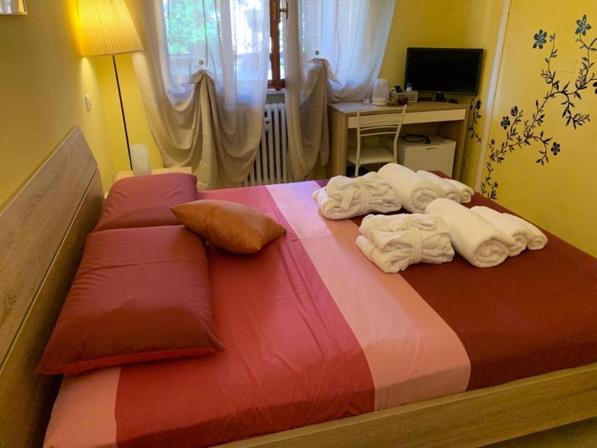 Готель La Casa Di Arturo Верона Екстер'єр фото